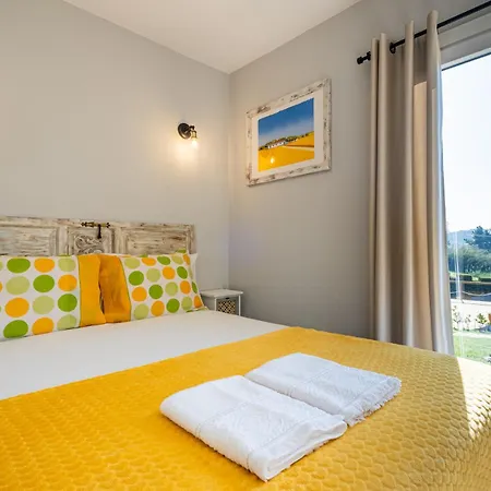 Apartment Villa's Pomar Do Moinho - 5 Minutes From Obidos